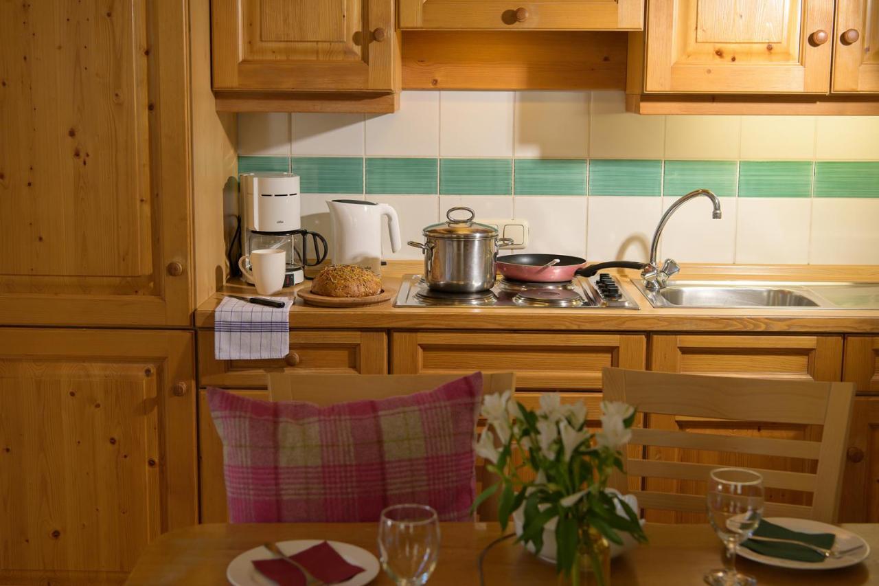 באד הופגסטין Aurora Appartements Inklusive Freiem Thermeneintritt מראה חיצוני תמונה