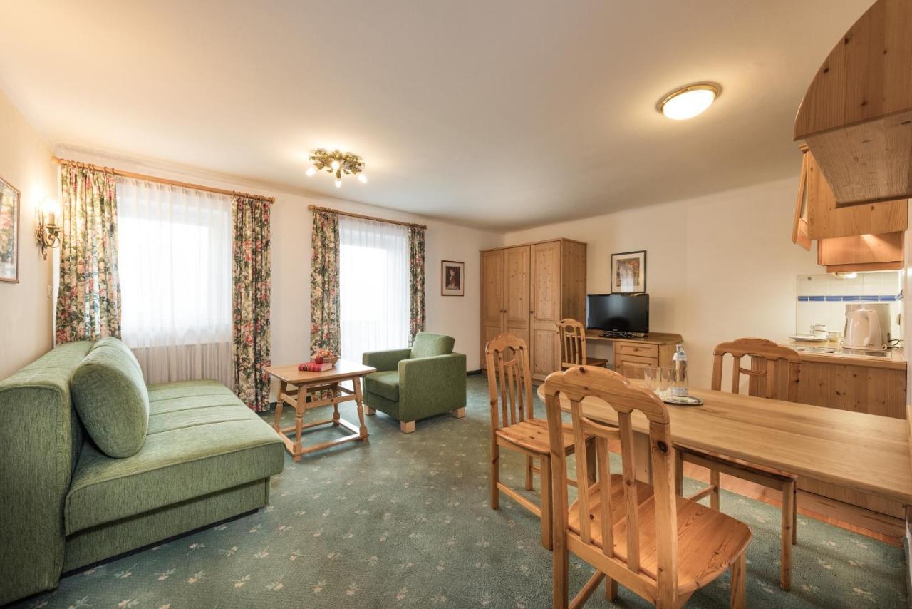 באד הופגסטין Aurora Appartements Inklusive Freiem Thermeneintritt מראה חיצוני תמונה