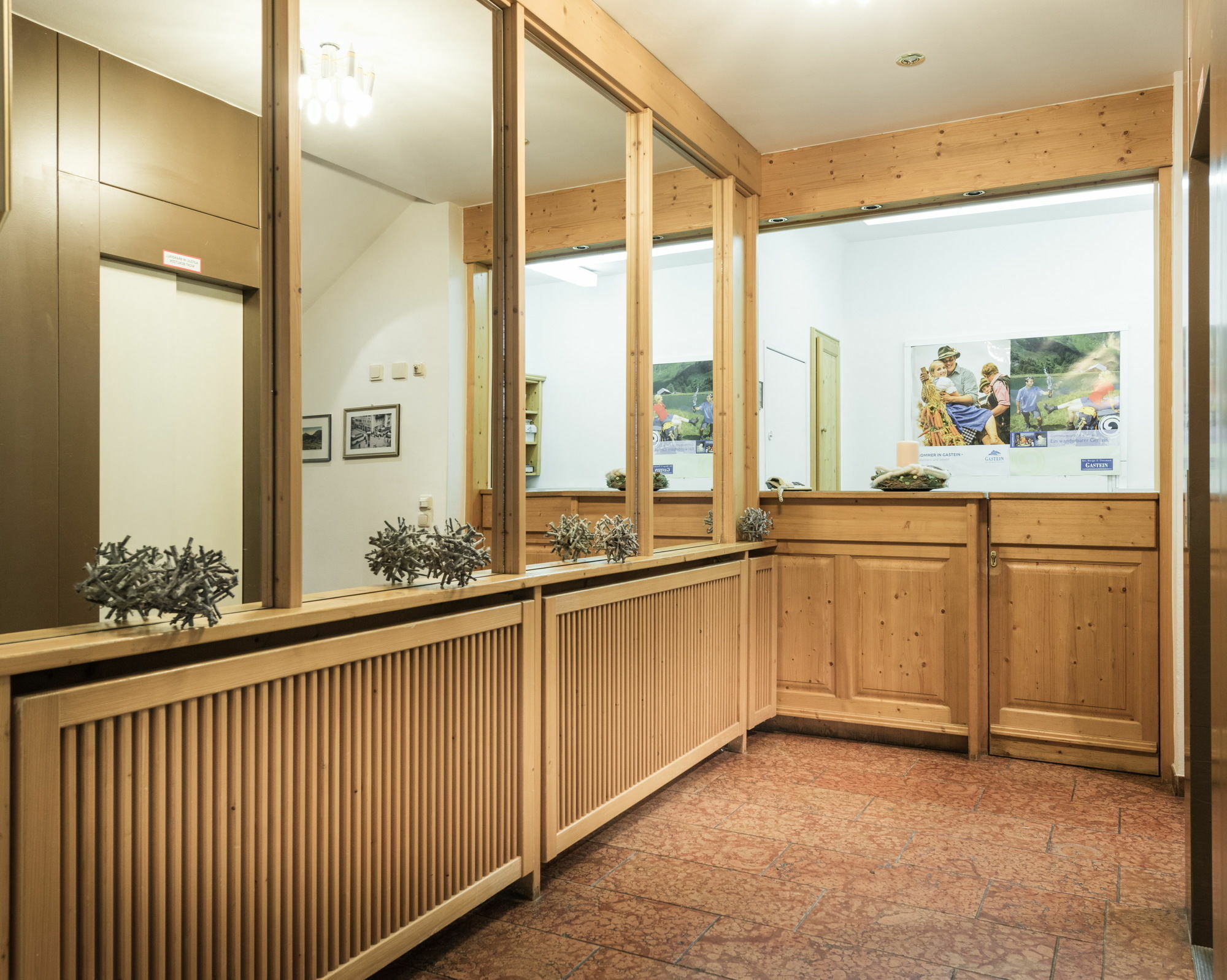 באד הופגסטין Aurora Appartements Inklusive Freiem Thermeneintritt מראה חיצוני תמונה