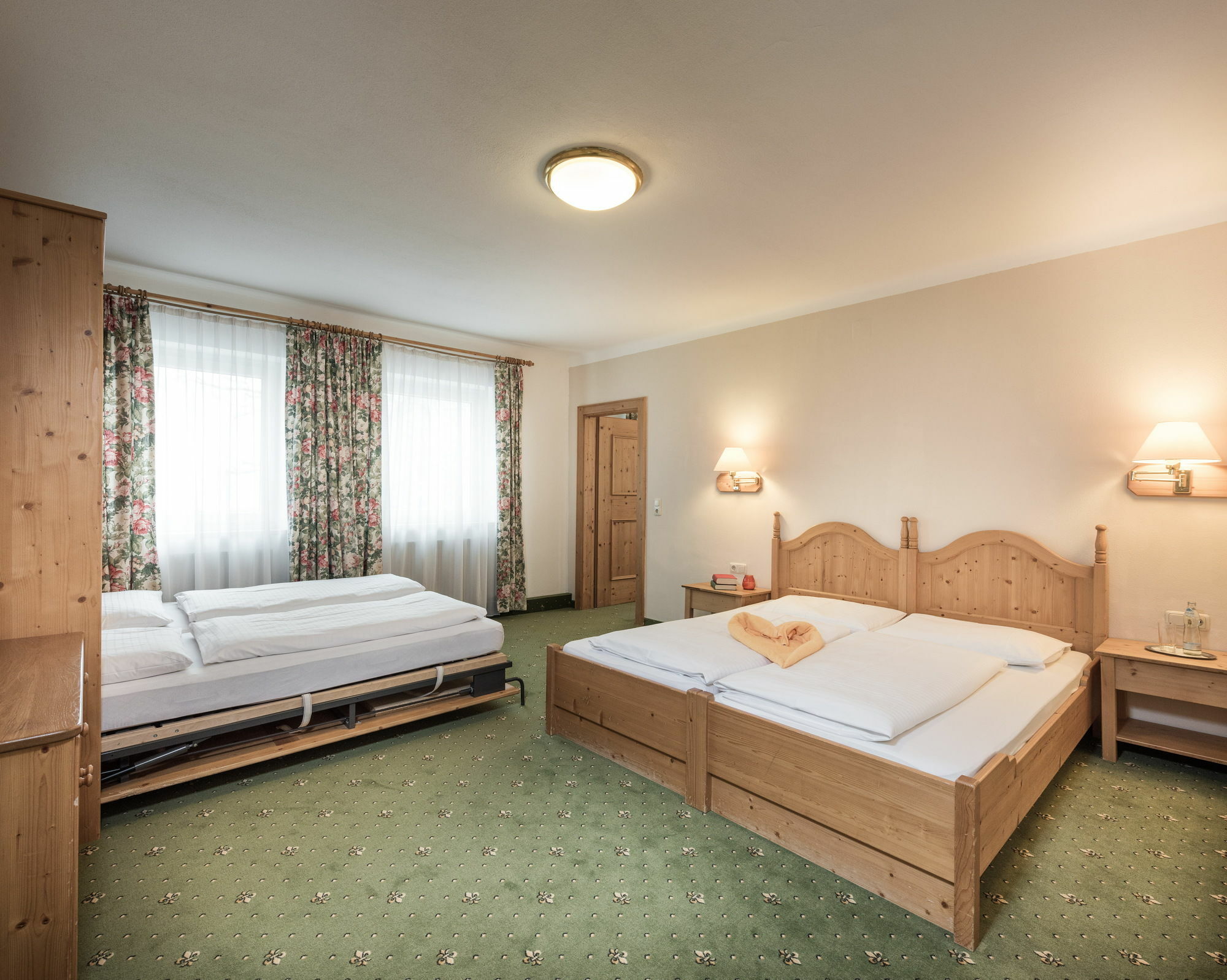 באד הופגסטין Aurora Appartements Inklusive Freiem Thermeneintritt מראה חיצוני תמונה